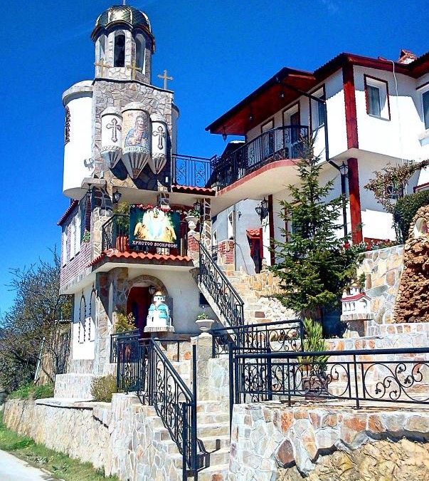Luki House | Kashtata s Paraklisa