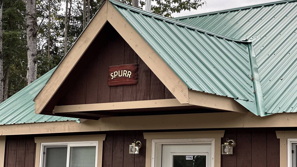 Cohoe Cabin | Kasilof King Cabins - Spurr Cabin