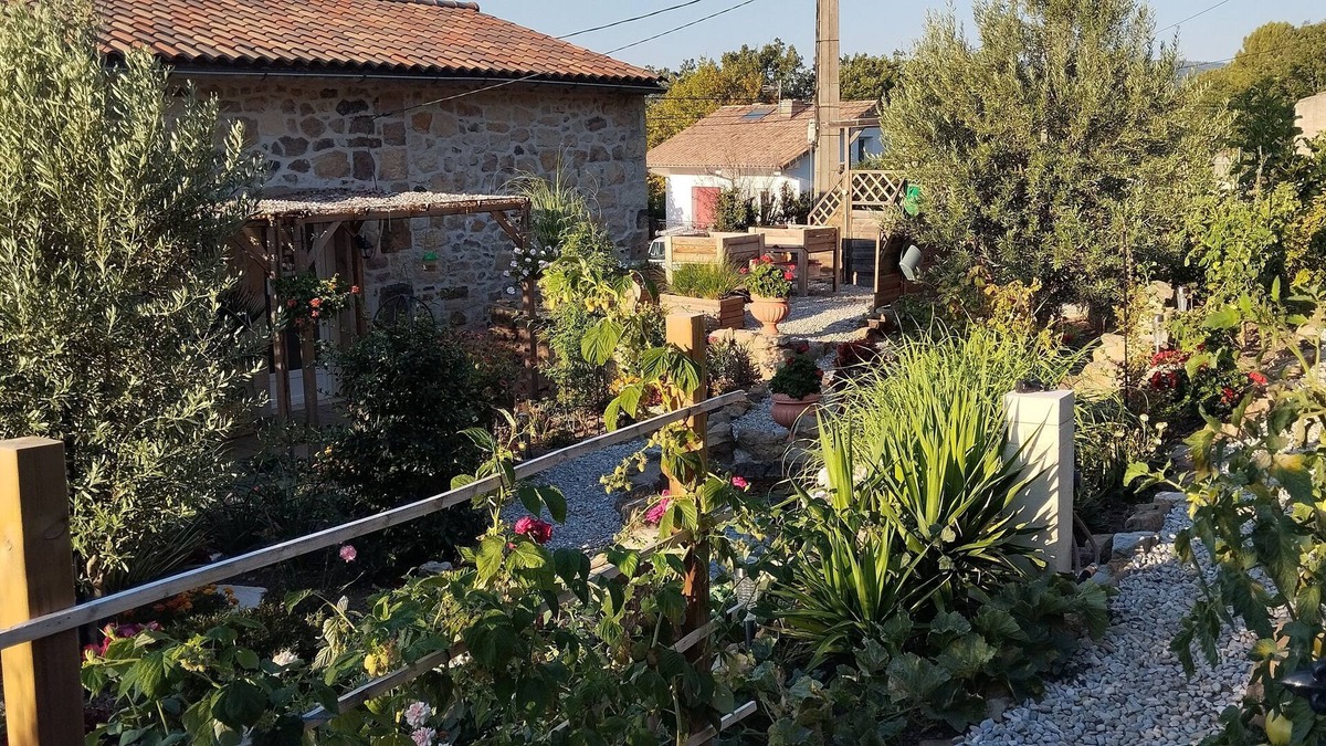 Lyas Bed & Breakfast | Kassanos "La Garenne"