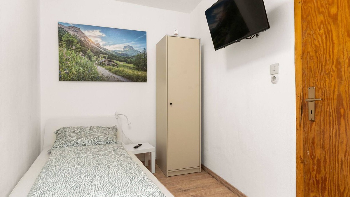 Heiligenrode Apartment | Kassel - Heinrich-Heine-Straße EG in Niestetal