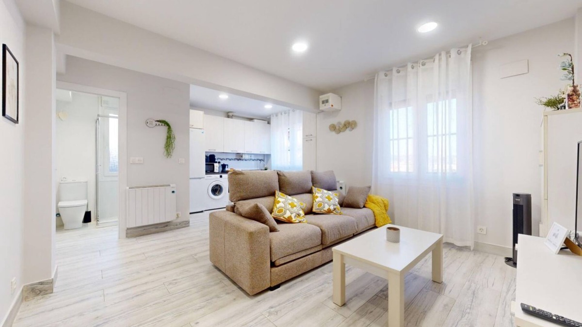 Basurto-Zorroza Apartment | Kastrexana Apartment with tranquility and wifi
