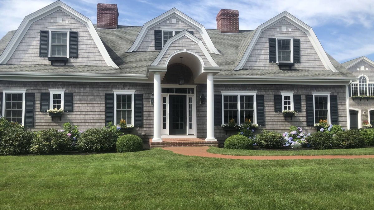 Katama House | Katama Dream House on 1.5 Acres W/Pool