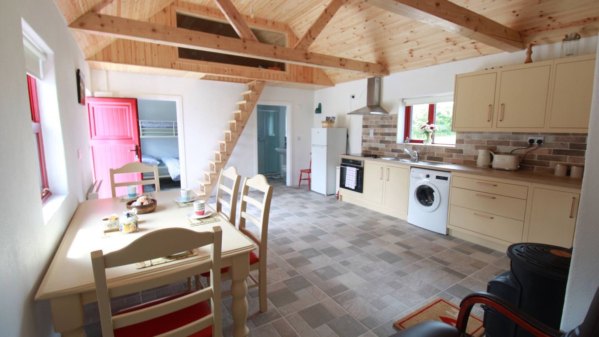 Achill Sound Cottage | Kate's Cottage, Louisburg