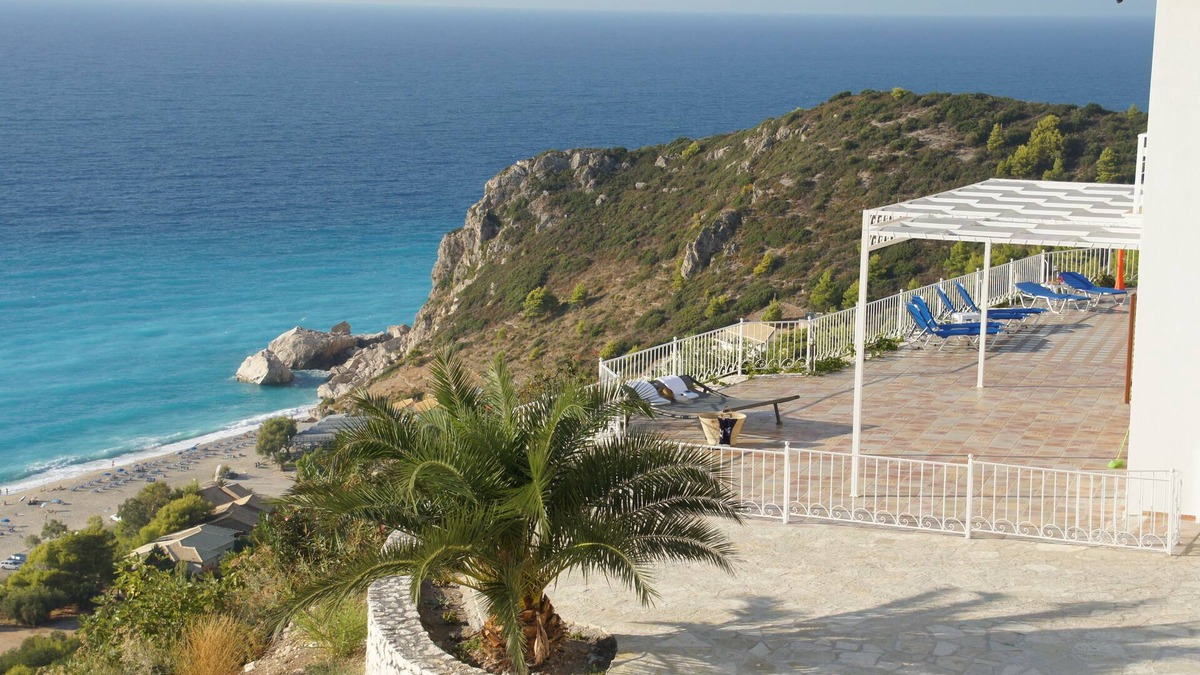 Agios Nikitas Villa | KATHISMA VILLA MARGAUX, Pool With Fabulous VIEWS & SUNSETS - Close to Beach