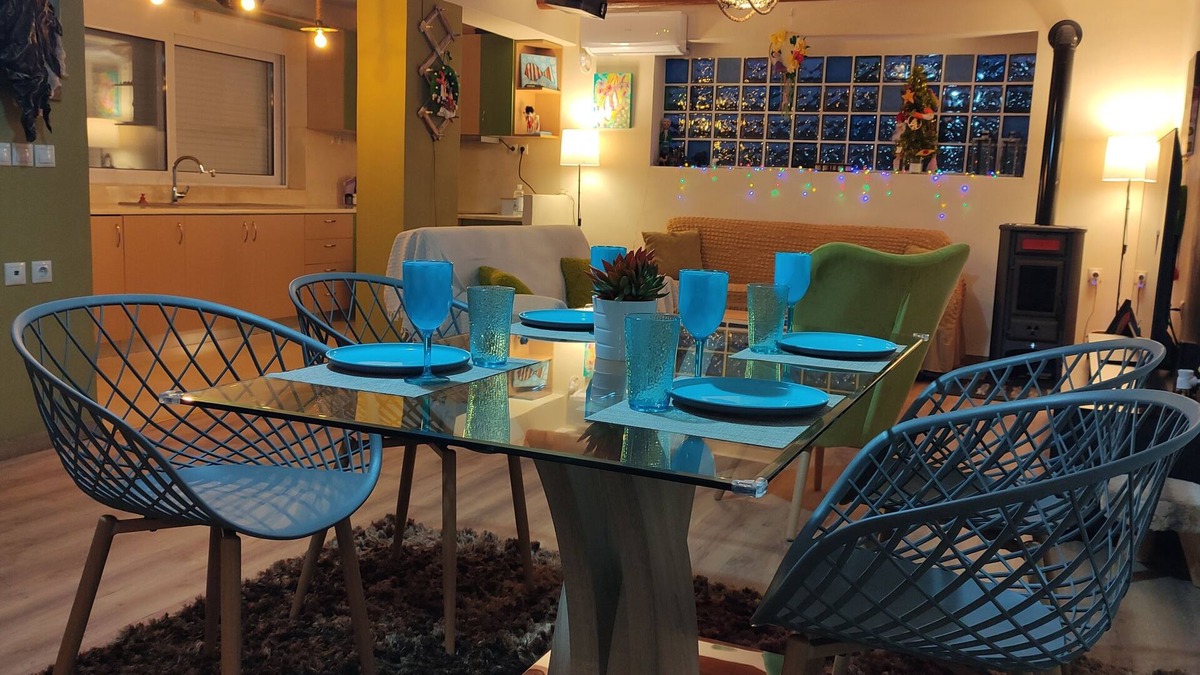 Velon House | Katia's Country House is located 3 km from Kiato beach.