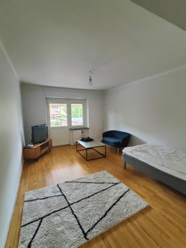 Katrineholm Apartment | Katrineholm Longstay - Big 2 room apartment near the station