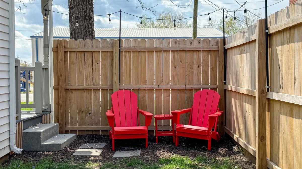 Marthasville House | Katy Haus: Hot tub, Wineries, Fenced yard, Dog-friendly