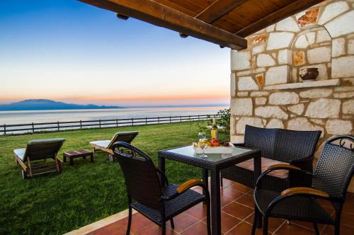 Psarou House | Kavos Psarou Villas