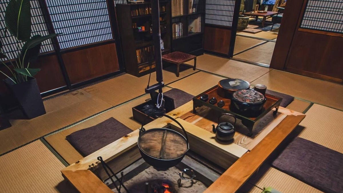 Sado House | Kawasaki Romankan Entire Building Available for Re/Sado Niigata