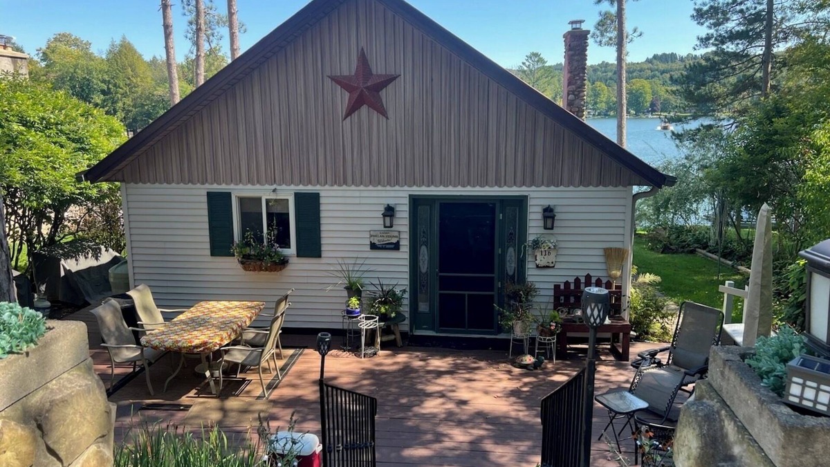 Hamilton House | Kayak Home #7