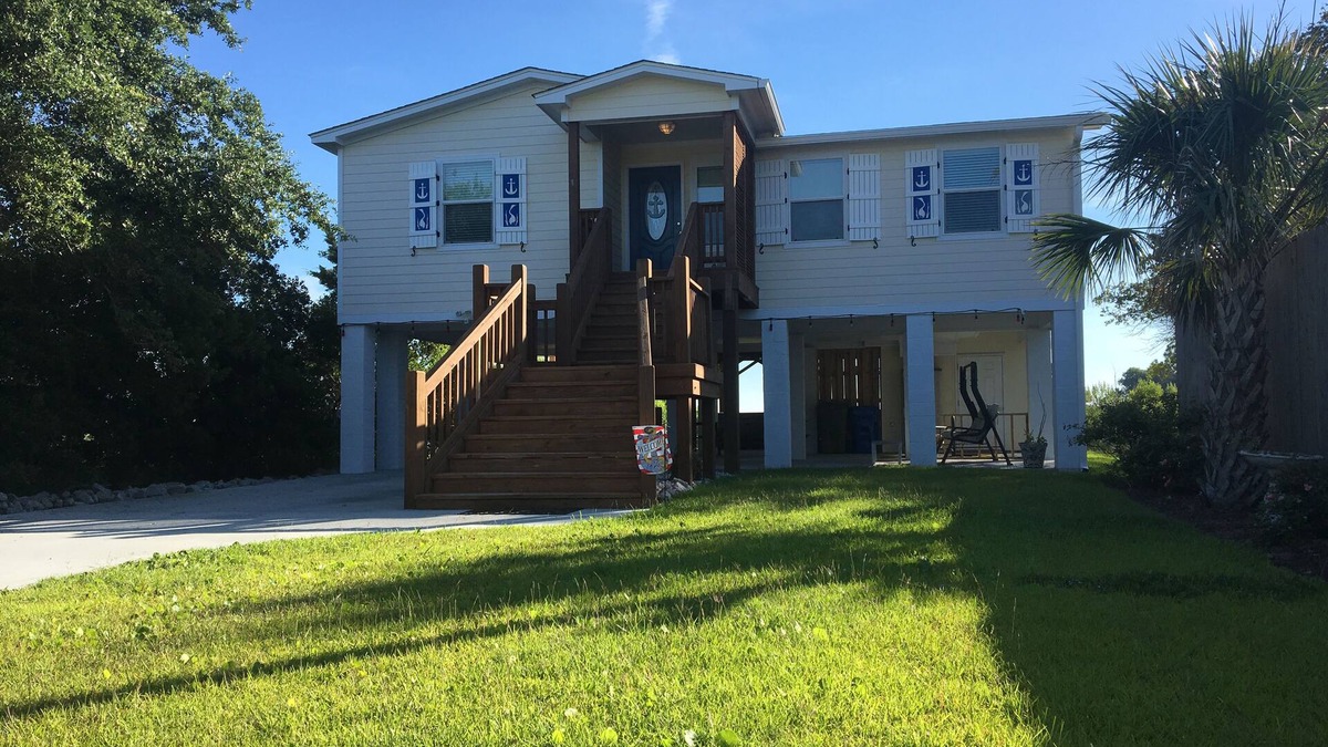 Cedar Point House | Kayaker and Bird Watchers Dream: Freshly Renovated with Breathtaking Views