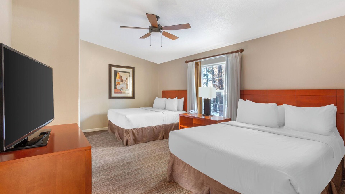 Pinetop Resort | Kayaking, Hiking, Golf & More! 3 Spacious Units, Near Blue Ridge Cave Trail!
