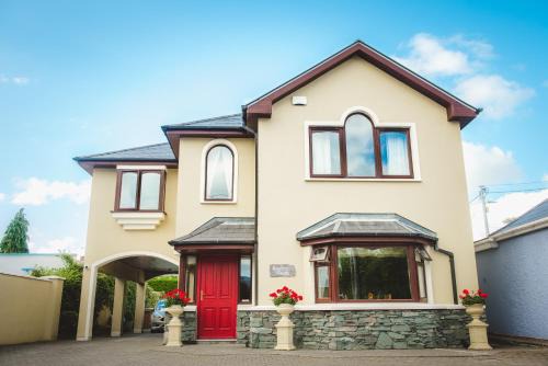 Killarney House | Kayden House