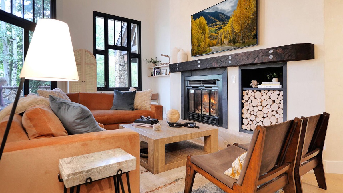 Mountain Village Condo | KAYENTA LODGE- Slopeside Condo in the Center of Mountain Village