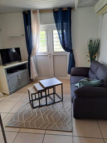 Remire Montjoly Apartment | KazKaramel