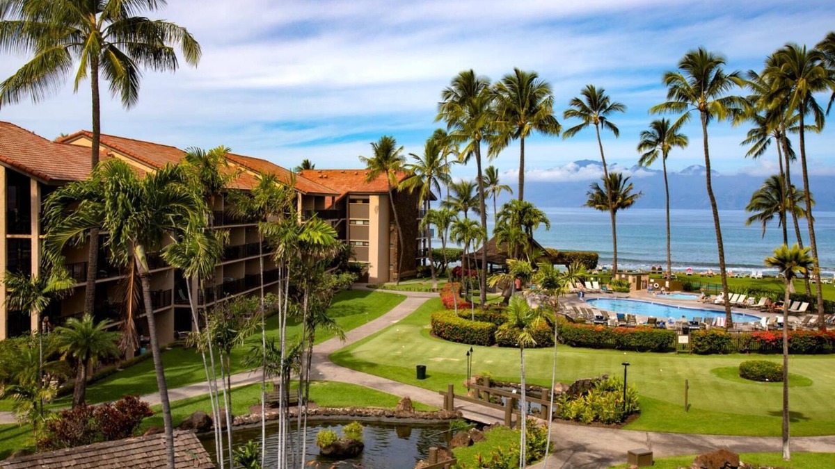 Honokowai Condo | KBM Resorts | Spacious 6-Bedroom Papakea Resort Collection | Multi Unit Listing | Same Floor | Ocean Views | 2 Free Rental Cars! PKC-403/04