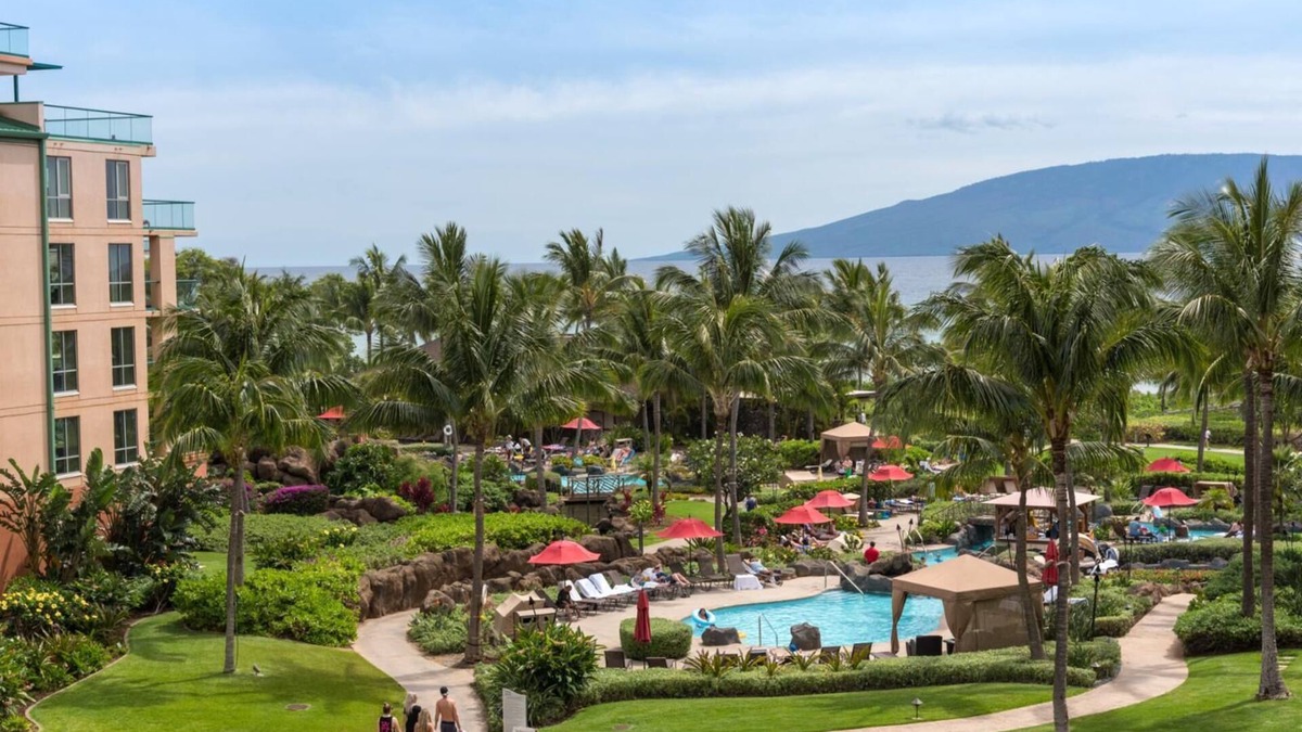 Honokowai Condo | KBM Resorts | Spacious 5-Bedroom Honua Kai Collection | Multi Unit Listing | Same Floor | Ocean Views + 2 Free Rental Cars! HKK-439/49
