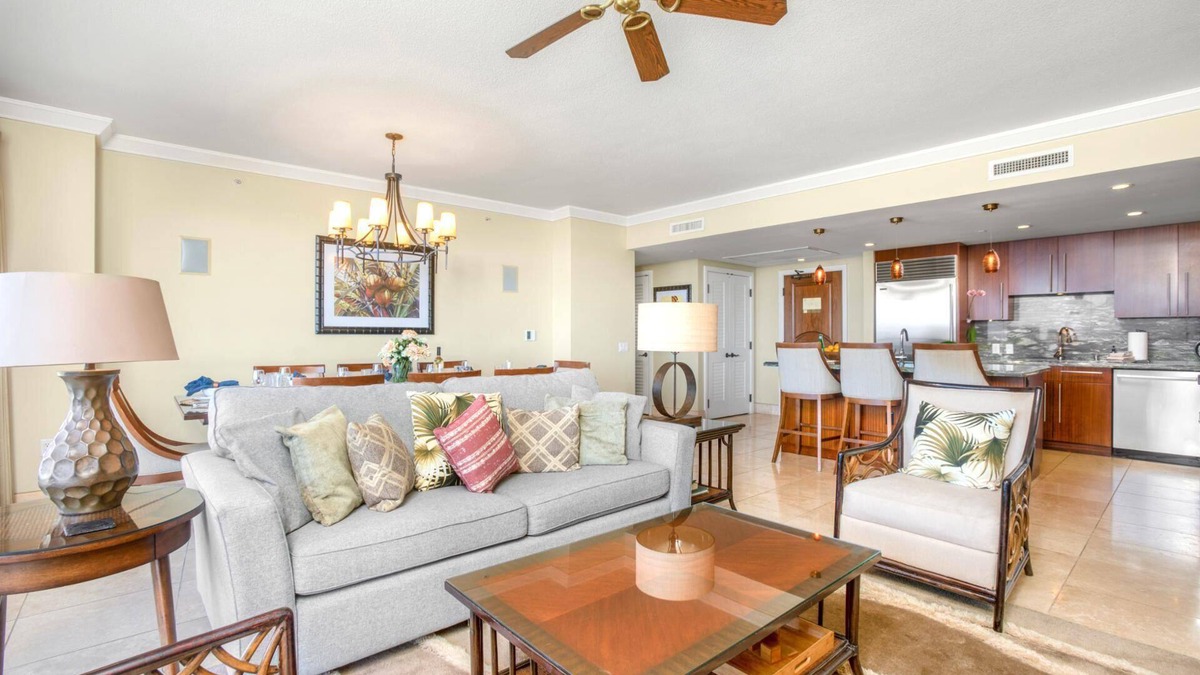 Honokowai Condo | KBM Resorts | Spacious 6-Bedroom Honua Kai Collection | Multi Unit Listing | Same Floor | Ocean Views + 2 Free Rental Cars! HKK-816/20/29
