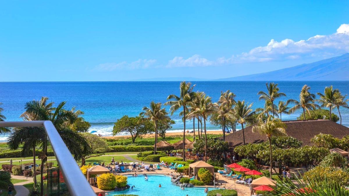 Honokowai Condo | KBM Resorts | Spacious 5-Bedroom Honua Kai Collection | Multi Unit Listing | Same Floor | Ocean Views + 3 Free Rental Cars! HKH-515/16/20