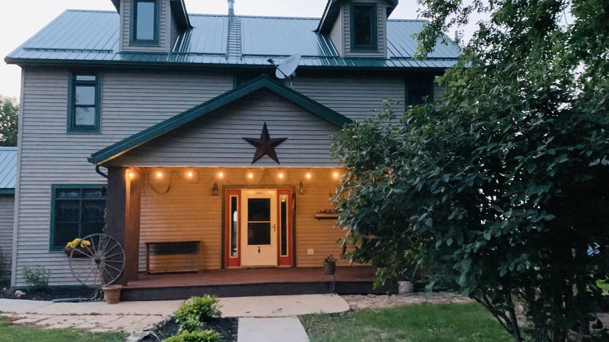Scioto Mills House | KC HOUSE Cozy Country Home. Enjoy the country life!