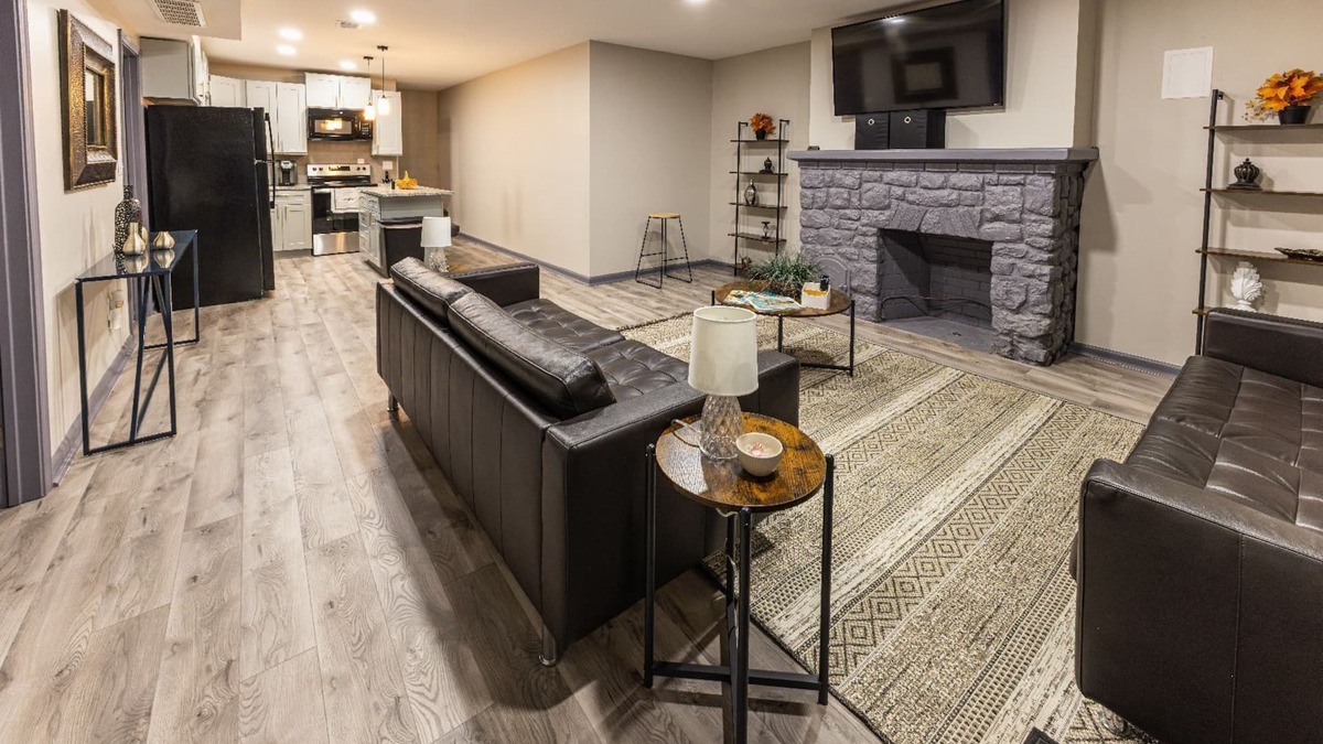 Kansas City House | 💎KCK Speedway Retreat❤️✧Lower Level✧