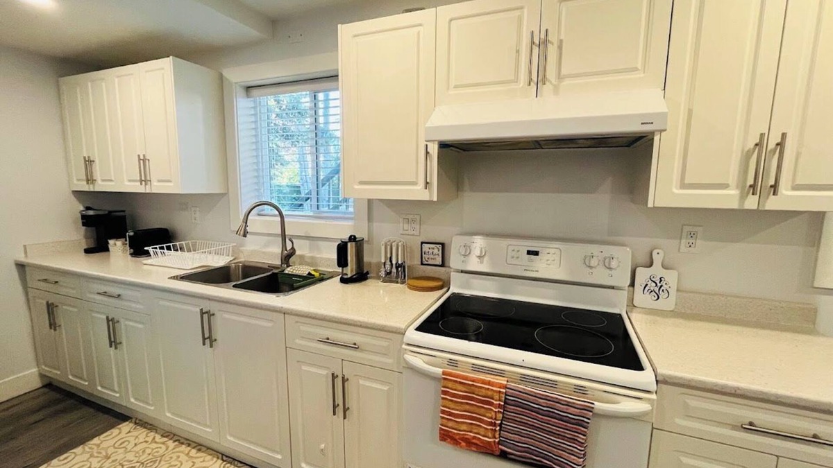 Guildford House | KC’s Home is ultra-comfortable Unit