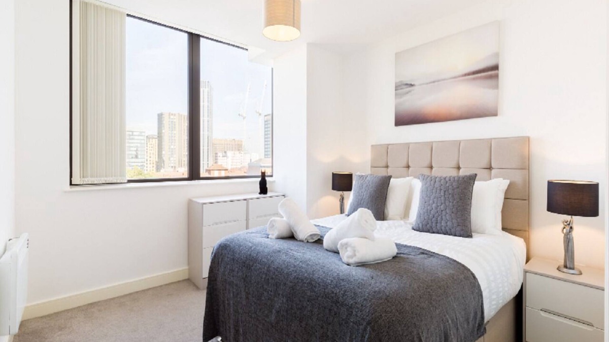 The Westside Apartment | KCS Luxury Apartment – Broad Street Birmingham