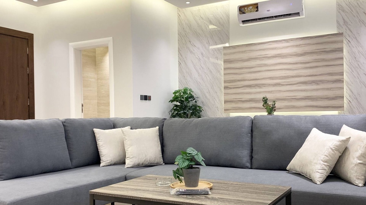 Riyadh Apartment | Kease Mughrizat E-2 Royal touch AZ27