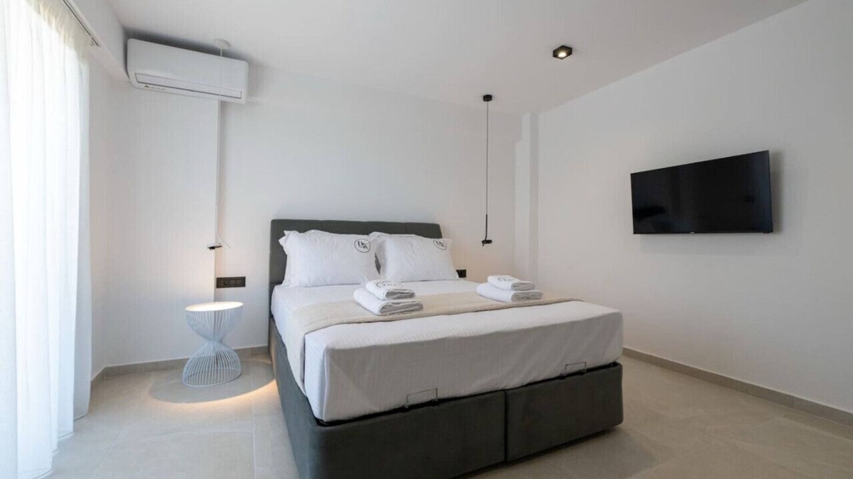 Kalamata Marina Apartment | KEDL Junior Suites 301