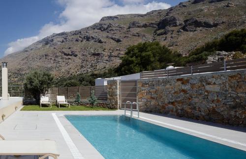 Orne Villa | "Kedros Villa" a luxury touch