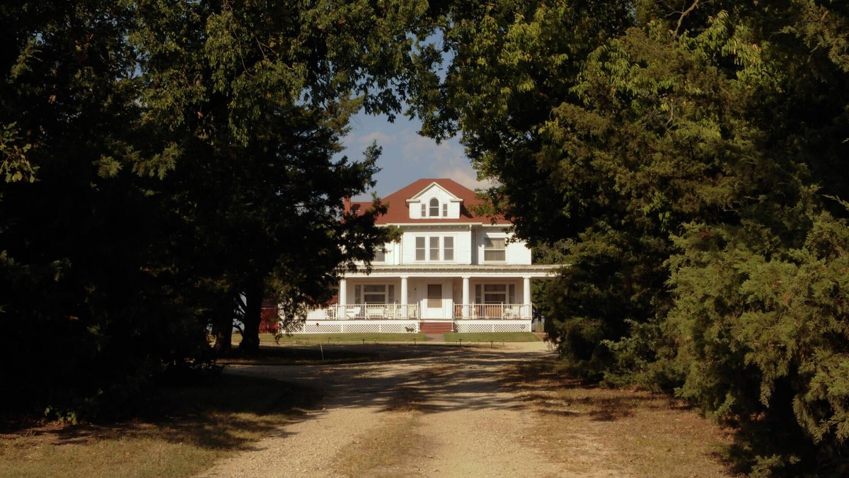 Maple Hill House | Keene Road Country Estate with Rustic Barns