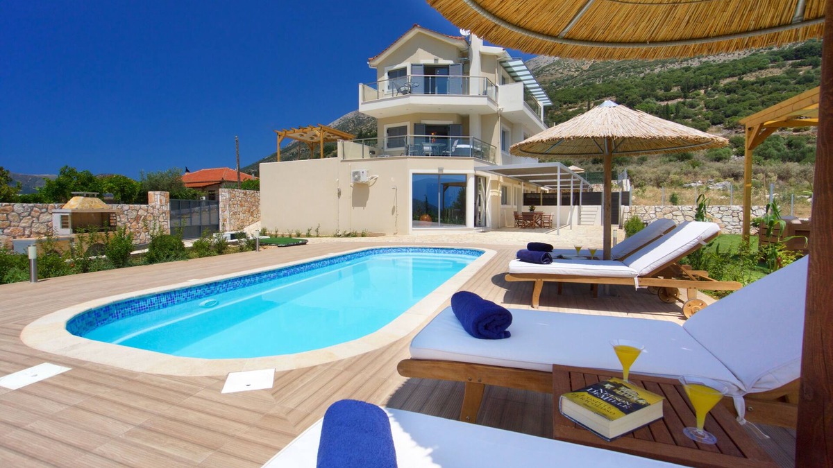 Aetos Villa | ðefalonia ðorizon ðilla 2- Amazing sea & mountain view w/private heated pool