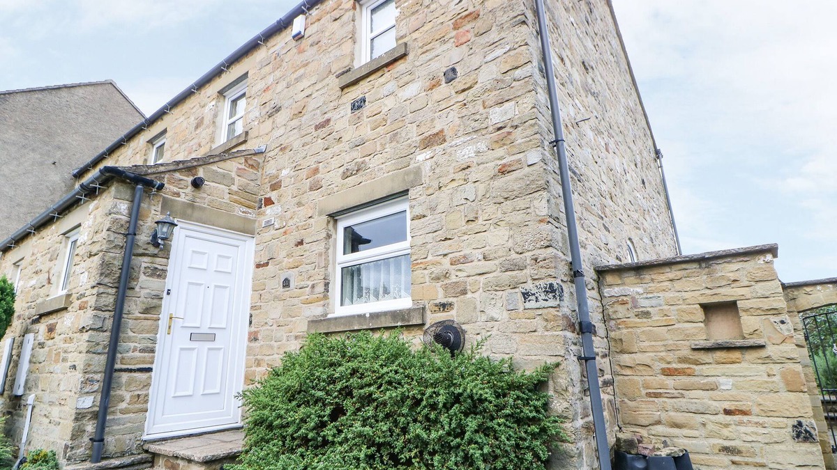 Middleham House | KELDA GARTHR (TRANQUIL GARDEN), family friendly in Middleham