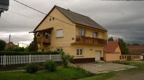 Verpelet House | Keletifény Vendégház