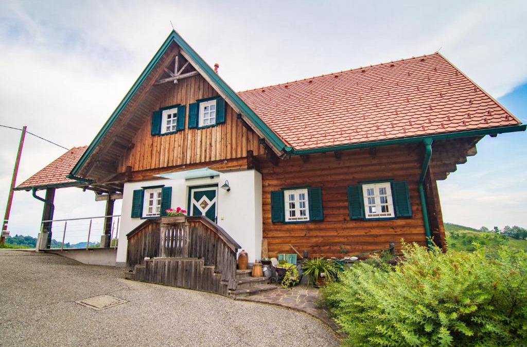 Eichberg-Trautenburg House | Kellerstöckl