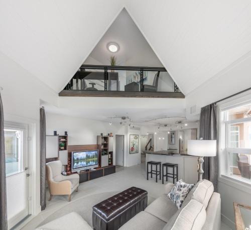 North End Apartment | Kelowna Discovery