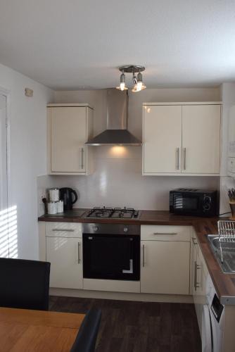 Falkirk Apartment | Kelpies Serviced Apartments-McKay