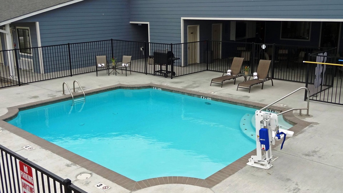 Kenedy Hotel | Kenedy Inn & Suites