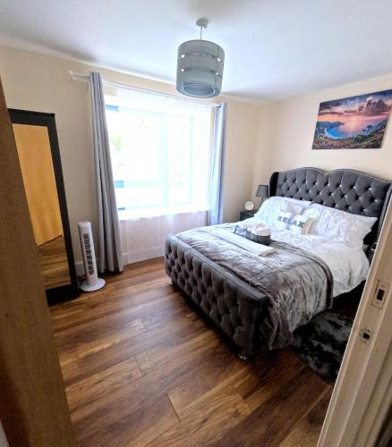 Bletchley Apartment | Keniji Luxury 2 Bed Apartment