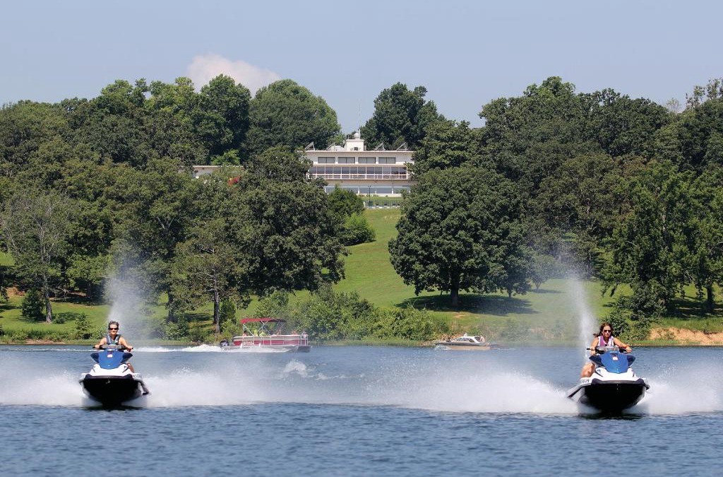 Aurora Resort | Kenlake State Resort Park