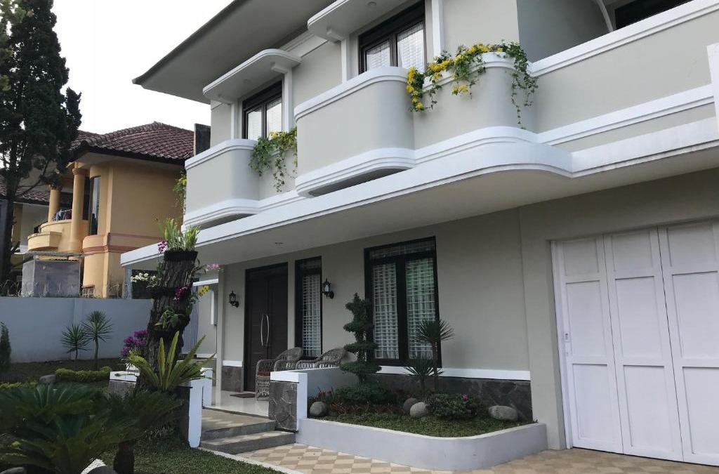 Parongpong Villa | Kensington Villa