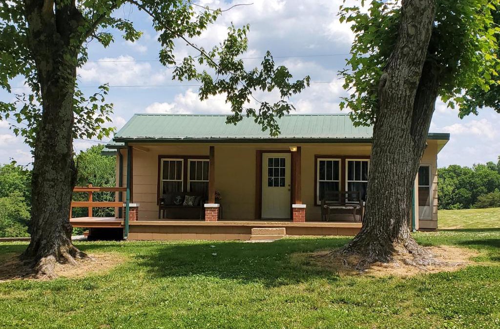 Dunbar House | Kentucky Hills Country Cottage - Country Life