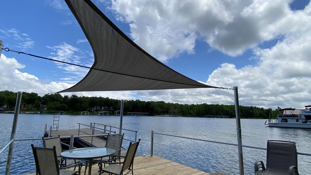 Gilbertsville House | Kentucky Lake Waterfront Home With Private Dock