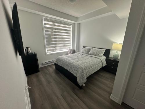 Brampton Apartment | Keppel Circle Residence