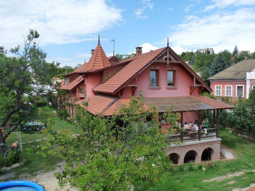 District XXII House | Kerámiapark Guesthaus