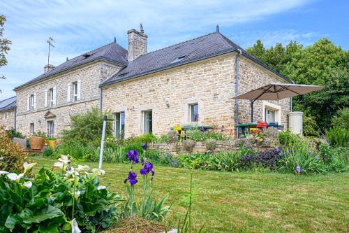 Monterblanc House | KER CASE A NOU - Belle Longère familiale à la campagne à 10 minutes de Vannes