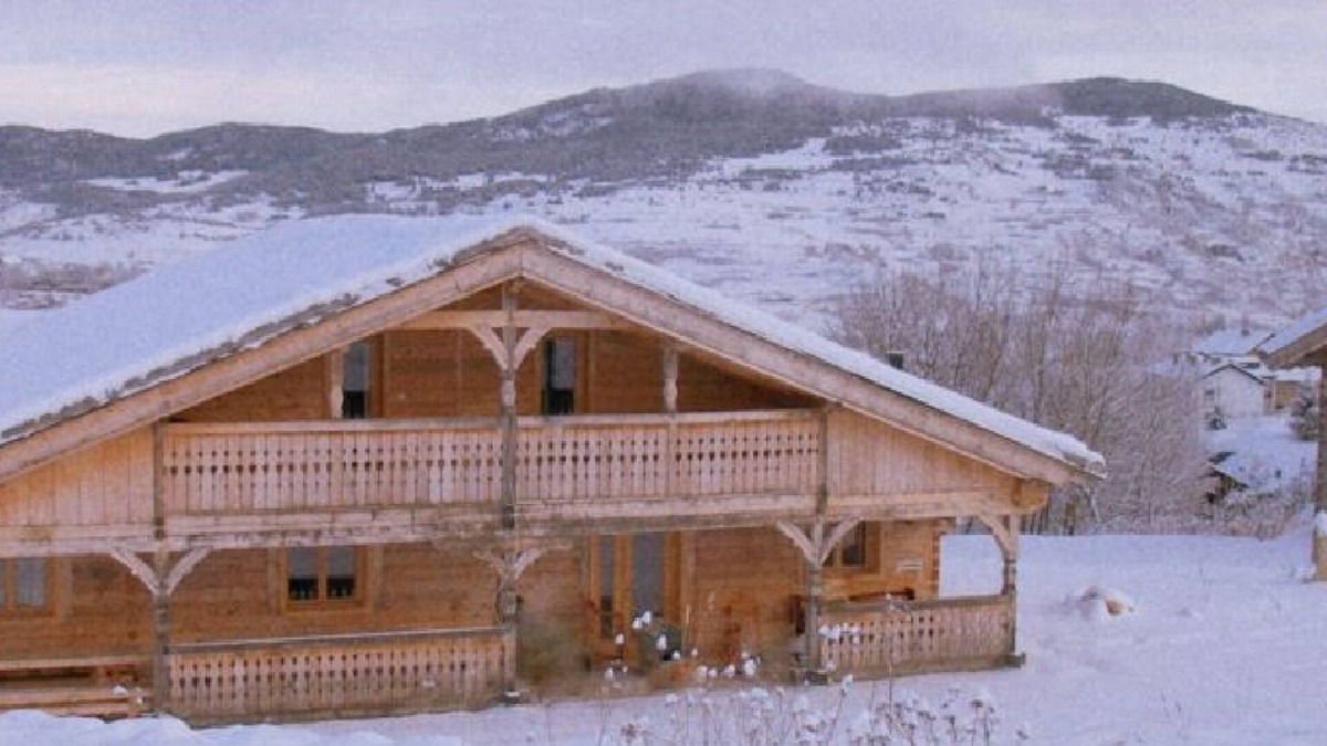 Saint-Pierre-dels-Forcats Ski Chalet | Ker Puigmal -Chalet-Family-Mountain view-Mobility bath