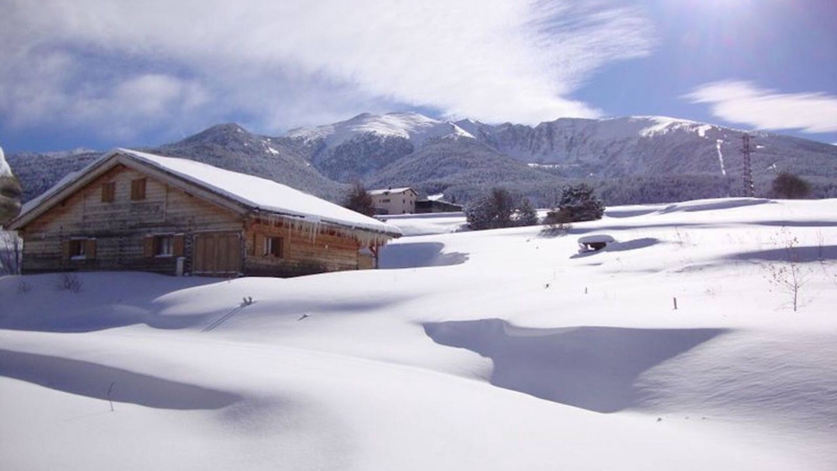 Saint-Pierre-dels-Forcats Ski Chalet | Ker Péric - Atout France-Chalet-Mountain view-Family-Ensuite