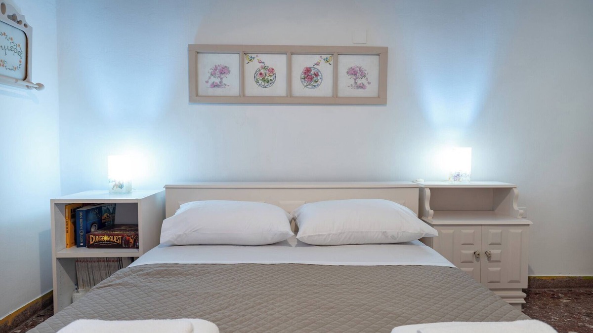 Keratsini-Drapetsona Apartment | Keratsini 2 bedroom 4 pers apart by MPS
