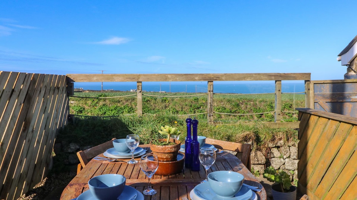 Sennen Cottage | KERENSA HA-KRES, family friendly in Sennen